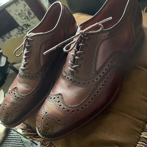 Allen Edmonds McAllister Wingtip Oxford Dress Shoe - Picture 1 of 12